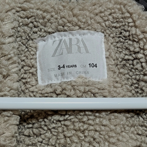 Zara Children's Puffer Jacket Coat - Picture 6 of 8
